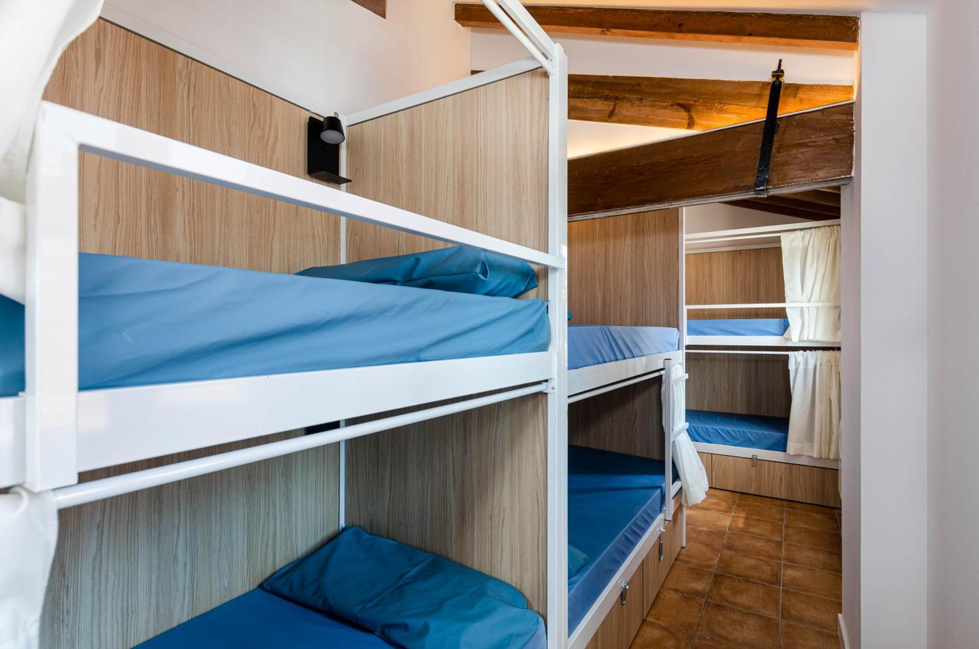 Urban - Juvenil - Youth Hostel Palma
